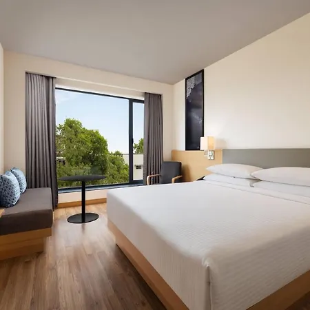 ホテル Fairfield By Marriott Jaipur
